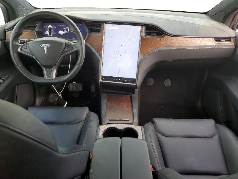 48125086 :رقم المزاد ، 5YJXCDE29LF305185 vin ، 2020 Tesla Model X مزاد بيع