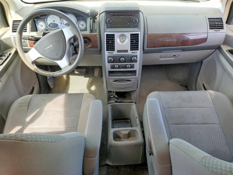 47256836 :رقم المزاد ، 2A8HR44E09R656765 vin ، 2009 Chrysler Town & Country مزاد بيع