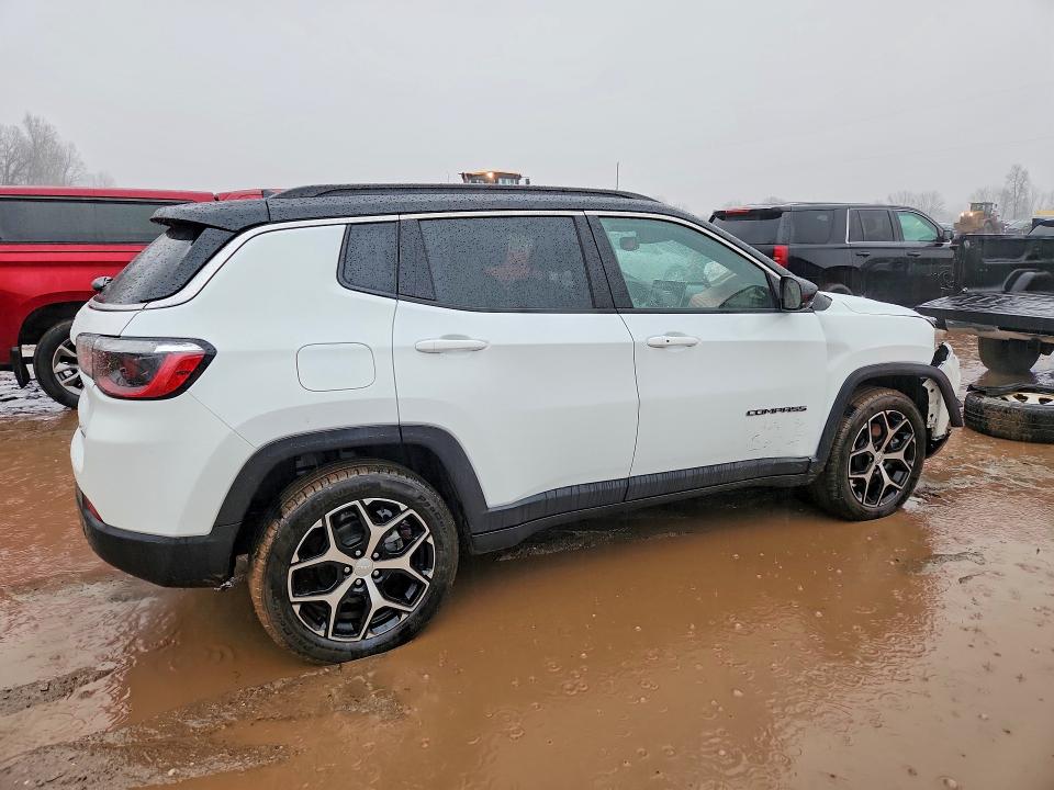 79827315 :رقم المزاد ، 3C4NJDCN3RT101003 vin ، 2024 Jeep Compass مزاد بيع