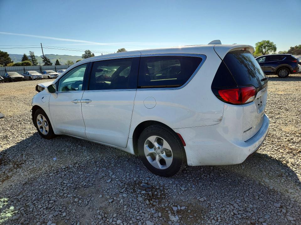 2018 Chrysler Pacifica Touring L F მანქანა იყიდება აუქციონზე, vin: 2C4RC1H77JR194894, აუქციონის ნომერი: 46066896