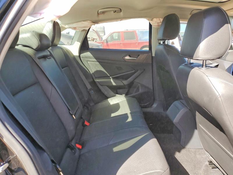 79729215 :رقم المزاد ، 3VWC57BU3KM176304 vin ، 2019 Volkswagen Jetta مزاد بيع