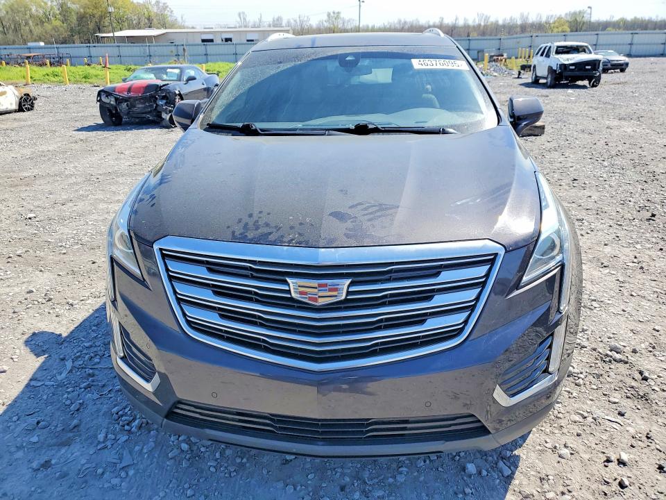 46376096 :رقم المزاد ، 1GYKNBRS9HZ208227 vin ، 2017 Cadillac Xt5 مزاد بيع