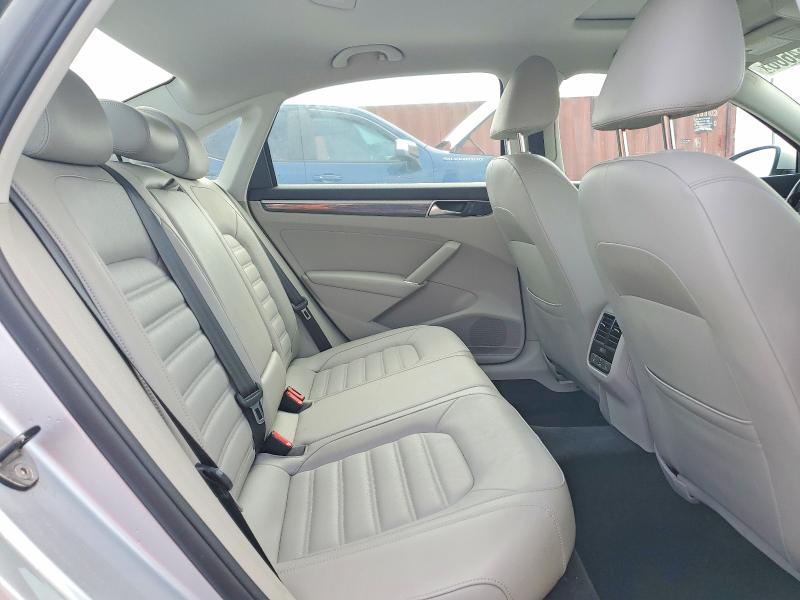 Продажа на аукционе авто 2017 Volkswagen Passat, vin: 1VWCT7A35HC060904, номер лота: 45454666