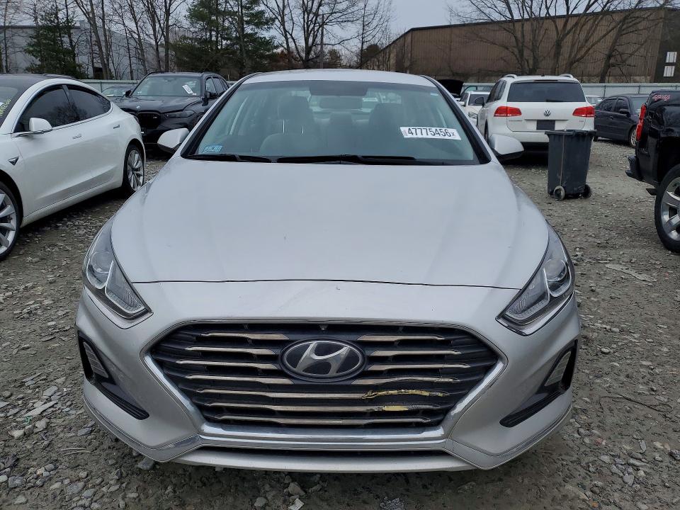 2019 Hyundai Sonata მანქანა იყიდება აუქციონზე, vin: 5NPE24AF7KH800830, აუქციონის ნომერი: 47775456