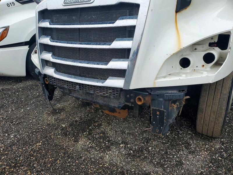 Продаж на аукціоні авто 2019 Freigliner Cascadia, vin: 1FUJHHDR9KLKH8115, номер лоту: 77819045