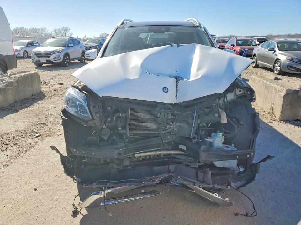Продажа на аукционе авто 2017 Mercedes-benz Gls, vin: 4JGDF6EE3HA741638, номер лота: 46384866
