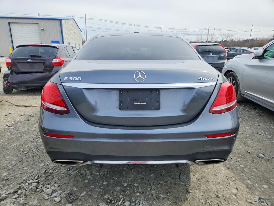 79507905 :رقم المزاد ، WDDZF4KB1KA585072 vin ، 2019 Mercedes-benz E مزاد بيع