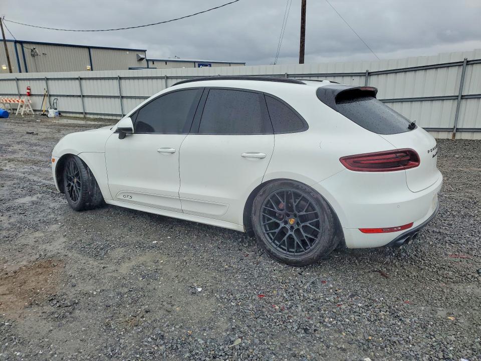 46446476 :رقم المزاد ، WP1AG2A57HLB51688 vin ، 2017 Porsche Macan مزاد بيع