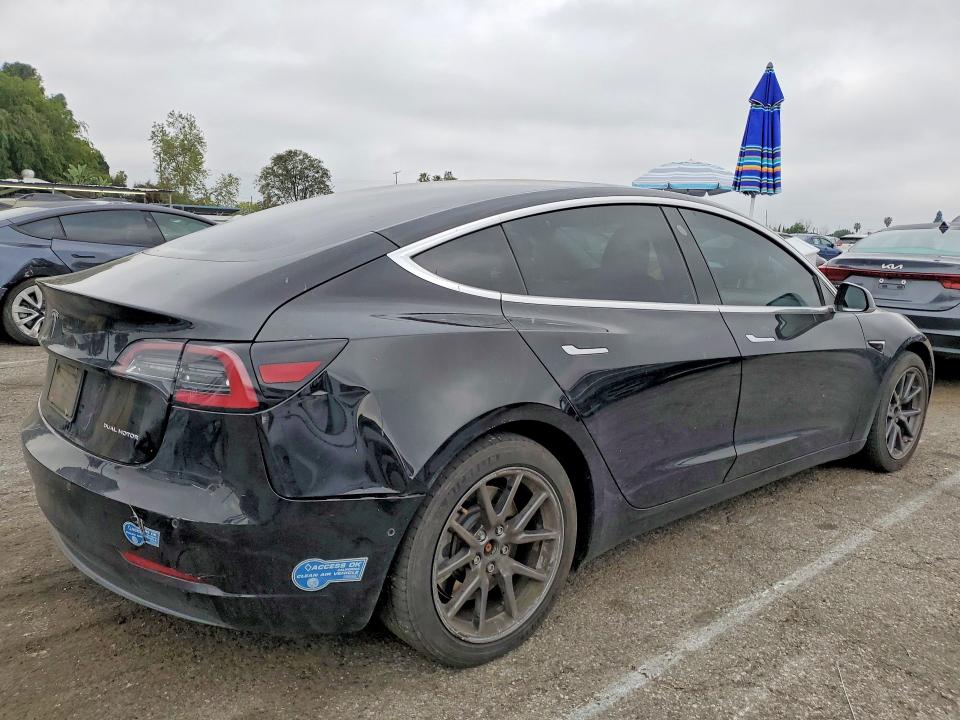 Продажа на аукционе авто 2019 Tesla Model 3, vin: 5YJ3E1EB7KF384359, номер лота: 41639556