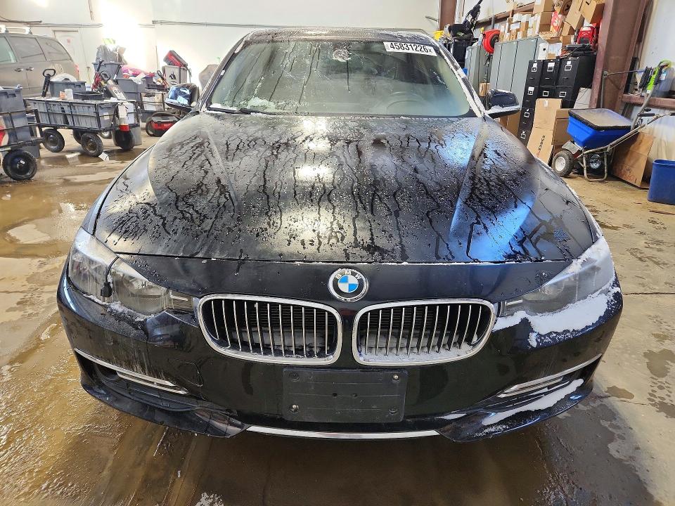 Продажа на аукционе авто 2015 Bmw 320, vin: WBA3C3G54FNT51722, номер лота: 45831226