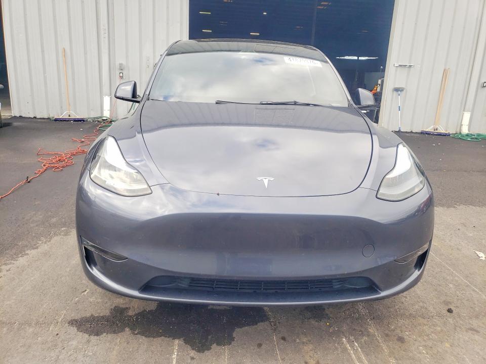 41879376 :رقم المزاد ، 7SAYGDEDXPF956277 vin ، 2023 Tesla Model Y مزاد بيع