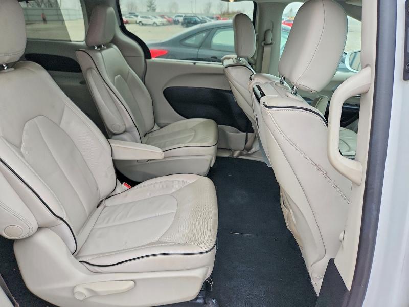 41752176 :رقم المزاد ، 2C4RC1N7XJR139697 vin ، 2018 Chrysler Pacifica مزاد بيع