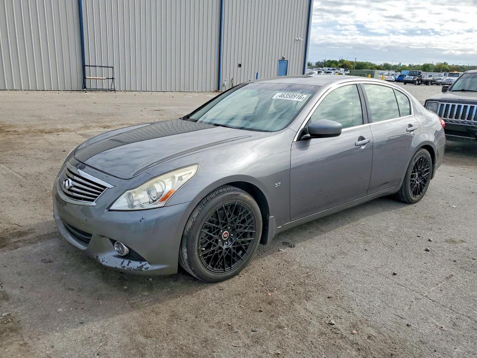 46358916 :رقم المزاد ، JN1CV6AP1FM501951 vin ، 2015 Infiniti Q40 مزاد بيع