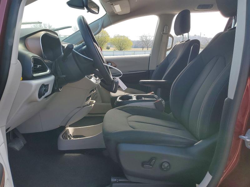 46889146 :رقم المزاد ، 2C4RC1FG3JR352814 vin ، 2018 Chrysler Pacifica مزاد بيع
