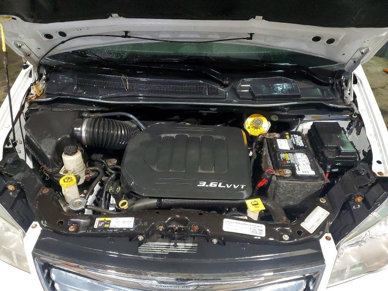 Продаж на аукціоні авто 2015 Chrysler Town & Country, vin: 2C4RC1CG6FR521607, номер лоту: 79938765