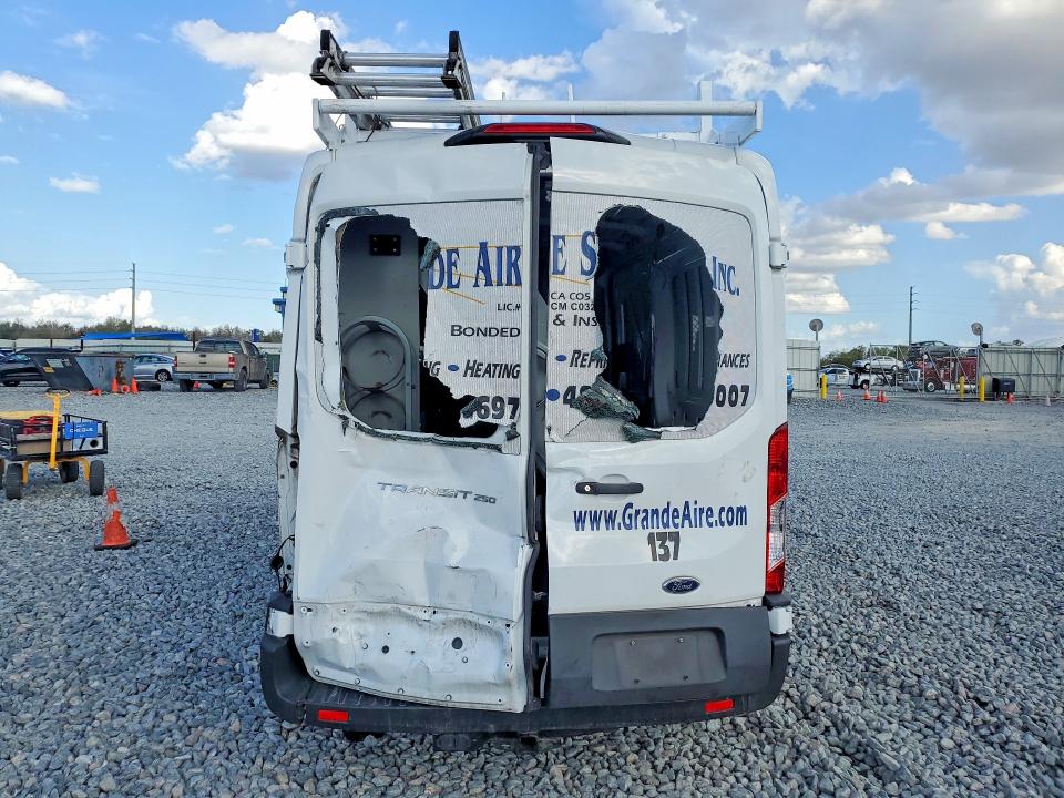 2023 Ford Transit მანქანა იყიდება აუქციონზე, vin: 1FTBR1C81PKB21365, აუქციონის ნომერი: 41883236