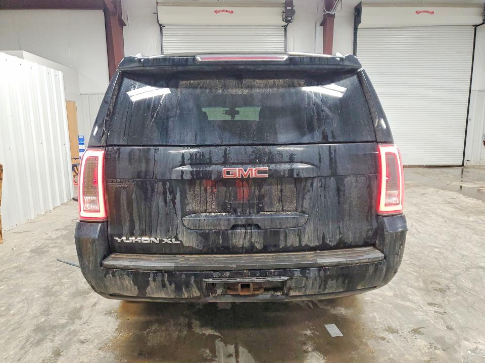 Продажа на аукционе авто 2016 Gmc Yukon Xl, vin: 1GKS2FEC5GR266309, номер лота: 41960416