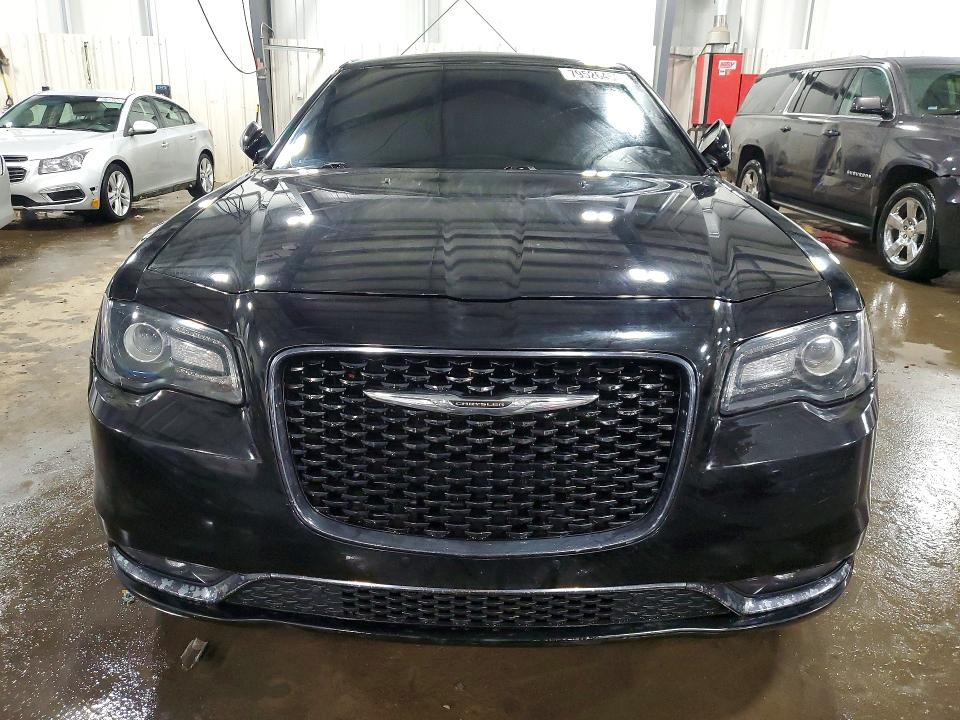 Продажа на аукционе авто 2017 Chrysler 300, vin: 2C3CCAGG1HH530213, номер лота: 79526455