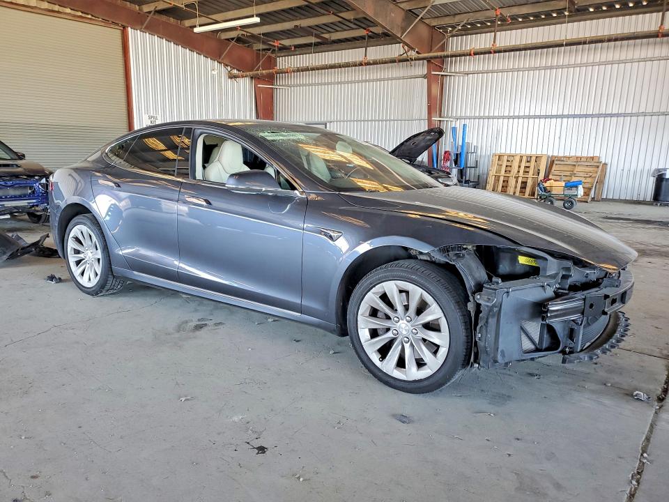 Продажа на аукционе авто 2017 Tesla Model S, vin: 5YJSA1E12HF232884, номер лота: 46752186