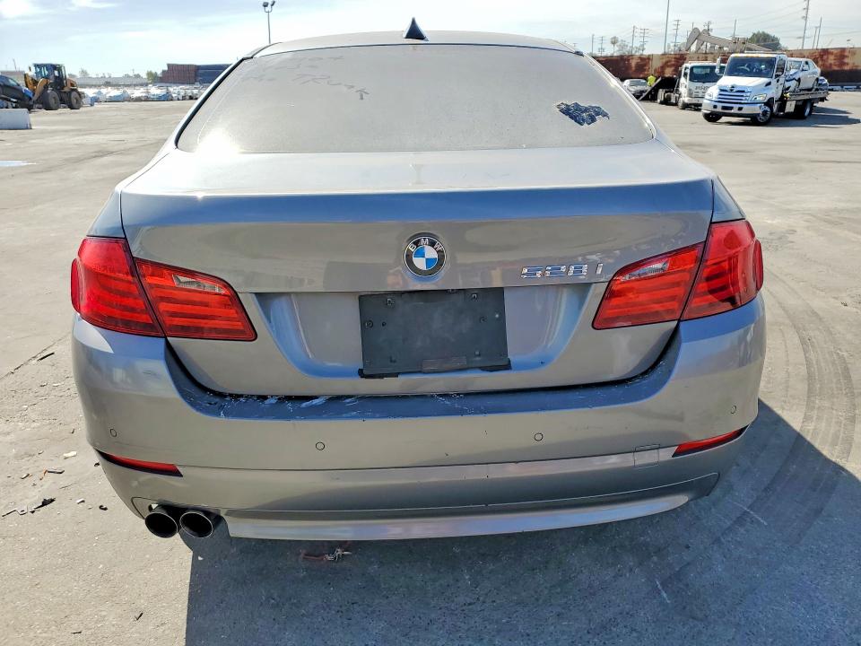 2012 Bmw 528 მანქანა იყიდება აუქციონზე, vin: WBAXG5C52CDY28026, აუქციონის ნომერი: 46207606
