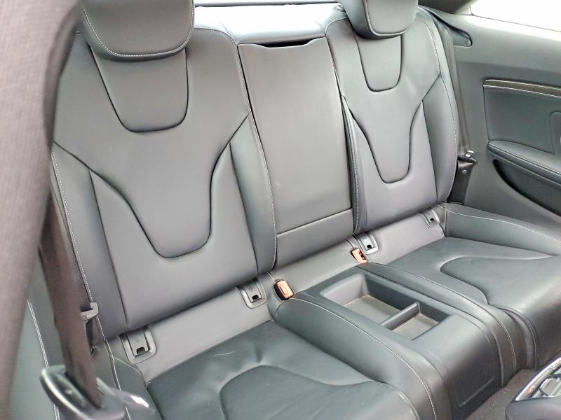 Продажа на аукционе авто 2015 Audi S5, vin: WAURGBFR7FA057476, номер лота: 79944815