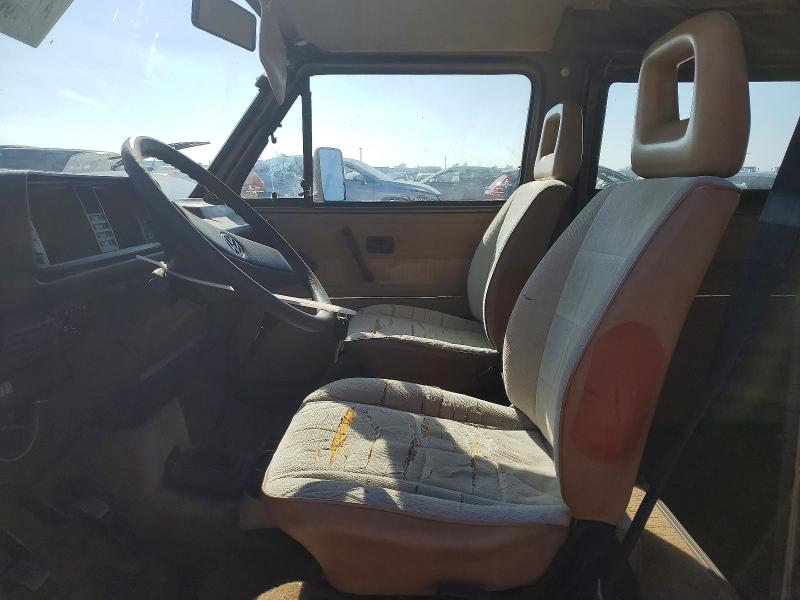 47468416 :رقم المزاد ، WV2XB0256GH018257 vin ، 1987 Volkswagen Vanagon مزاد بيع