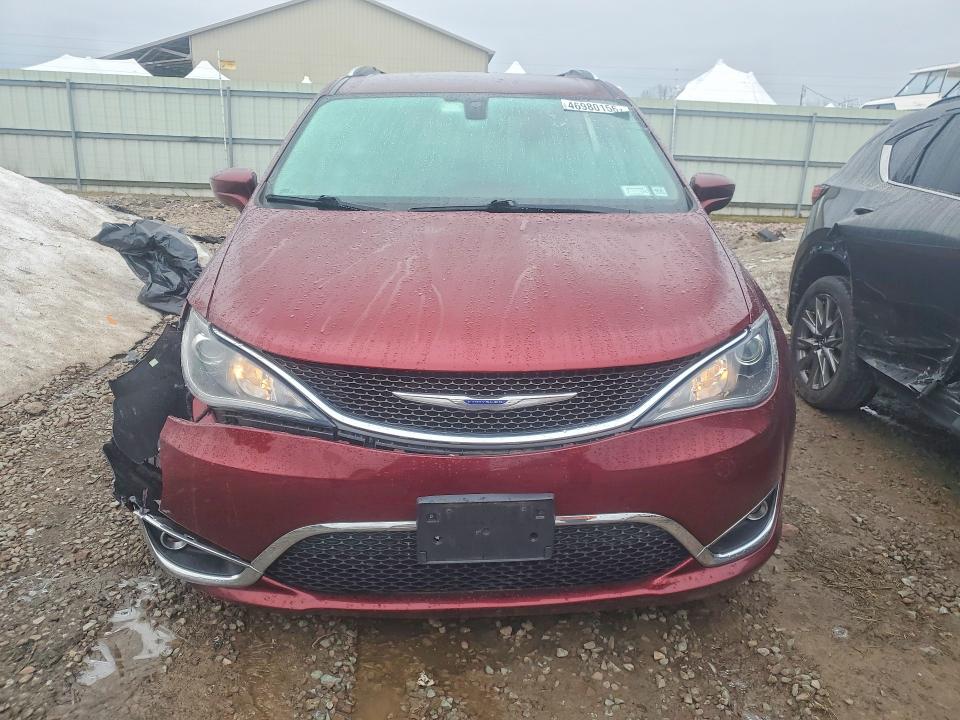 Продажа на аукционе авто 2018 Chrysler Pacifica, vin: 2C4RC1BGXJR317158, номер лота: 46980156
