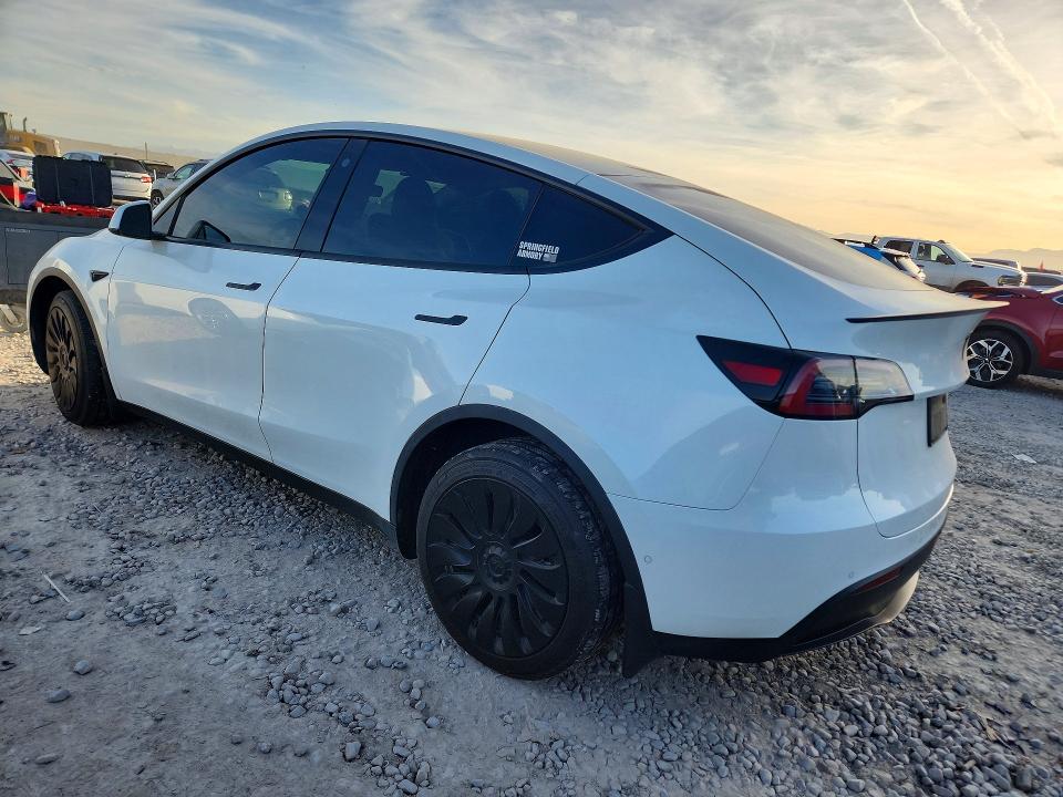 Продажа на аукционе авто 2022 Tesla Model Y, vin: 7SAYGDEE2NF361123, номер лота: 47278776