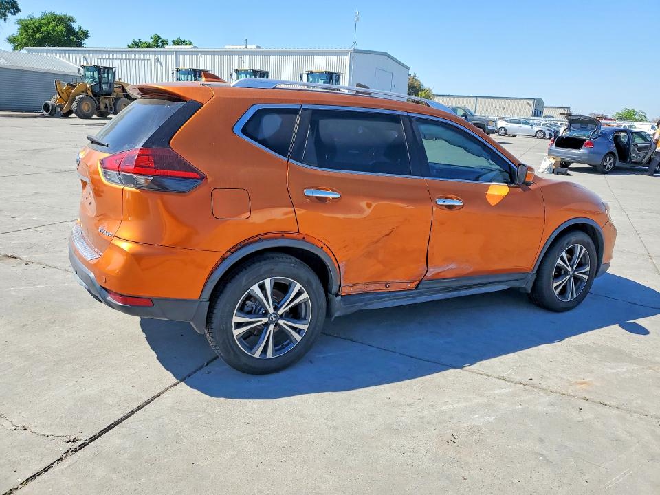 Продаж на аукціоні авто 2019 Nissan Rogue, vin: JN8AT2MVXKW384810, номер лоту: 47219316