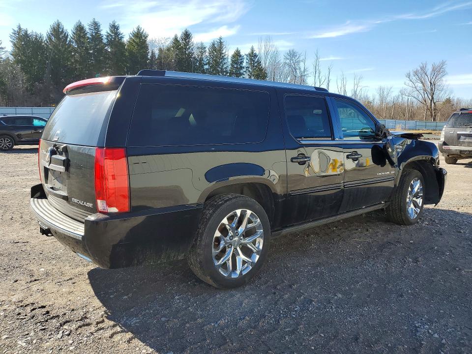42060396 :رقم المزاد ، 1GYS4JEF6DR104178 vin ، 2013 Cadillac Escalade مزاد بيع