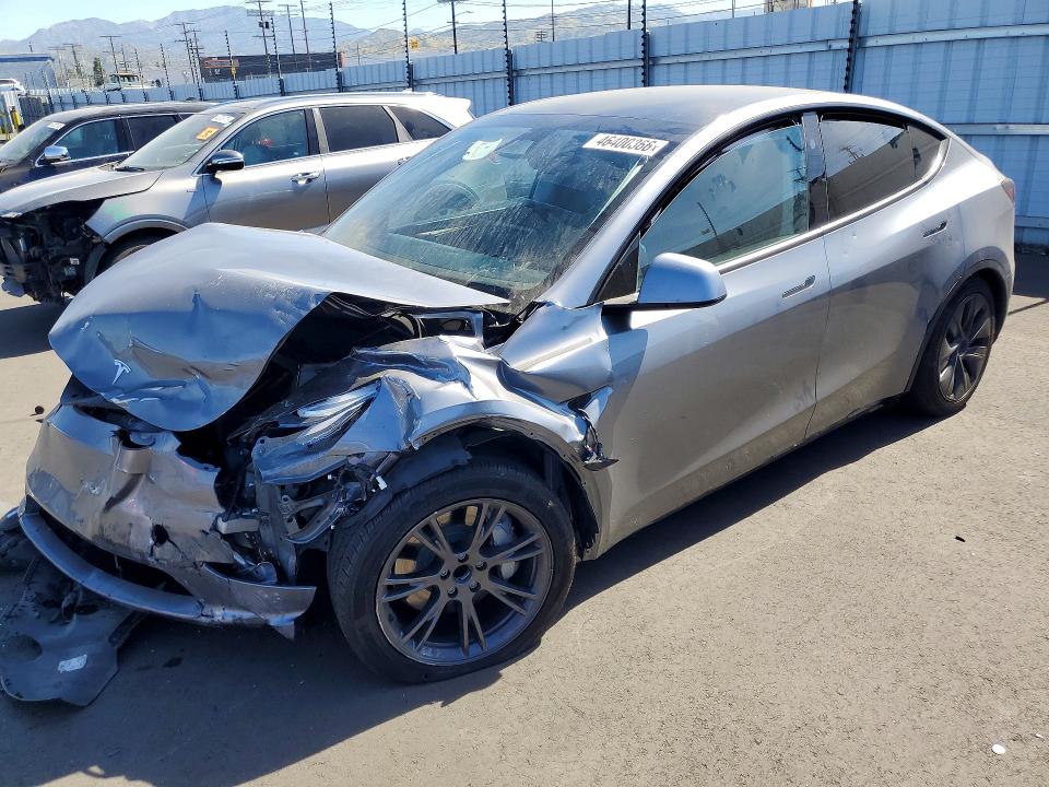 Продаж на аукціоні авто 2024 Tesla Model Y, vin: 7SAYGDED7RF211585, номер лоту: 46400366