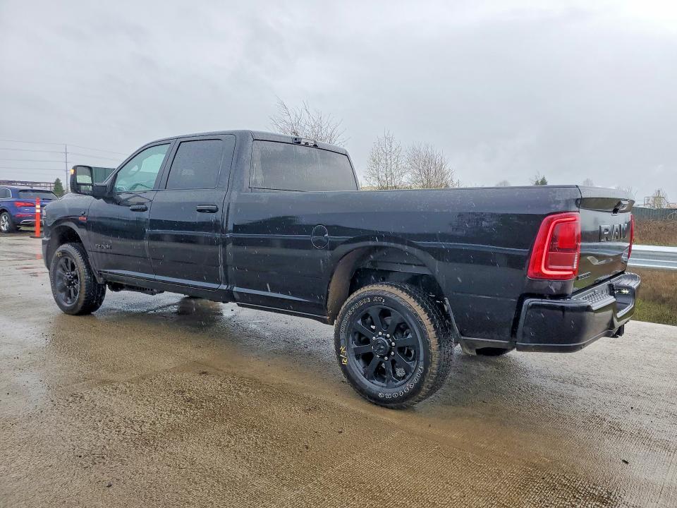 41864256 :رقم المزاد ، 3C63R3HL1SG534620 vin ، 2025 Ram 3500 مزاد بيع