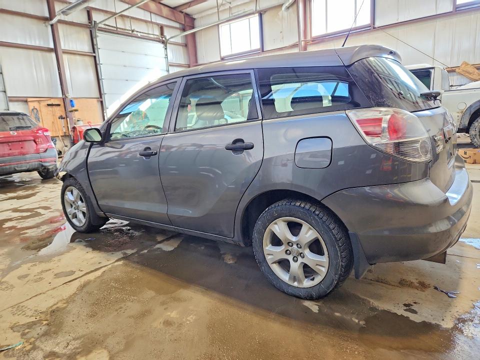45811316 :رقم المزاد ، 2T1KR32E38C714215 vin ، 2008 Toyota Matrix مزاد بيع