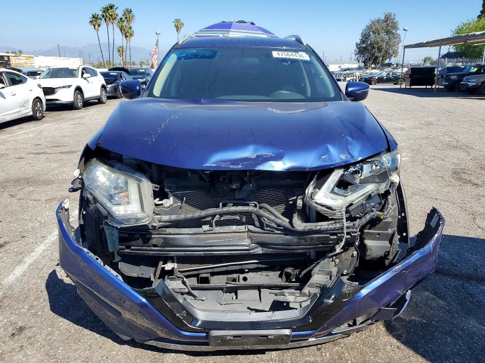 2017 Nissan Rogue მანქანა იყიდება აუქციონზე, vin: 5N1AT2MN6HC783229, აუქციონის ნომერი: 47564436