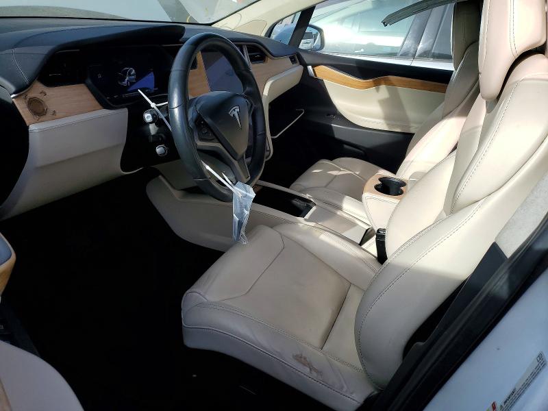 74882255 :رقم المزاد ، 5YJXCAE23JF118214 vin ، 2018 Tesla Model X مزاد بيع