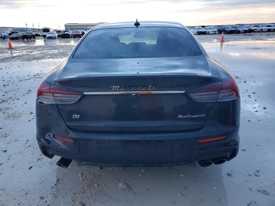 Продажа на аукционе авто 2022 Maserati Quattroporte, vin: ZAM56YRM3NX400590, номер лота: 45649706