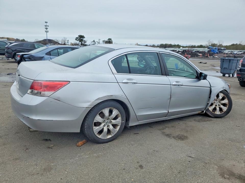 Продаж на аукціоні авто 2009 Honda Accord, vin: 1HGCP26769A106700, номер лоту: 77923395