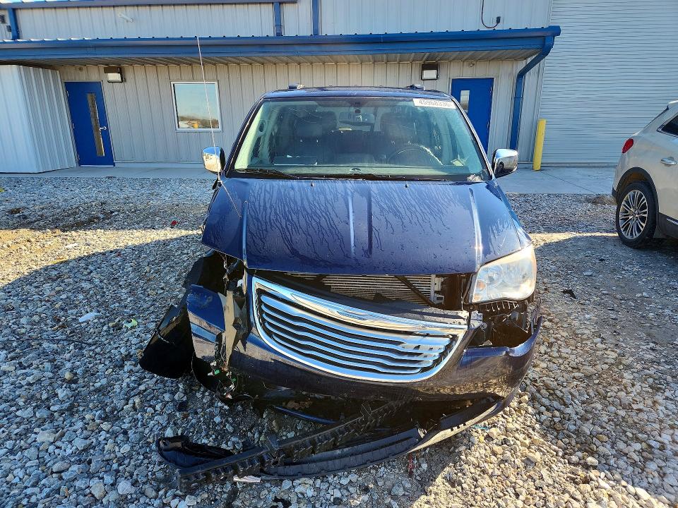 45968336 :رقم المزاد ، 2C4RC1CG5DR531123 vin ، 2013 Chrysler Town & Country مزاد بيع