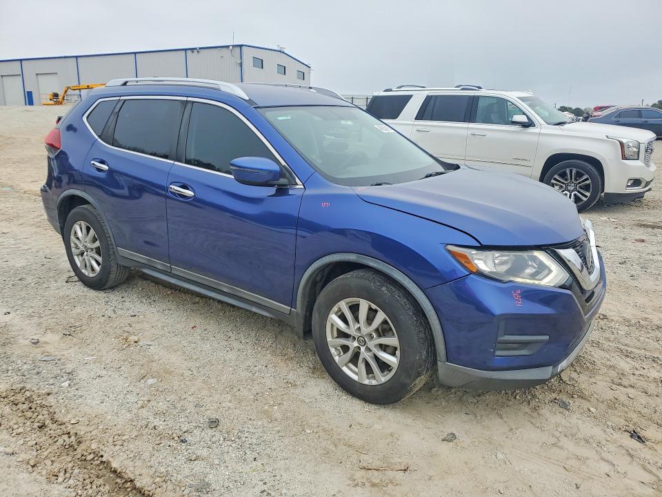 Продажа на аукционе авто 2018 Nissan Rogue, vin: KNMAT2MT3JP552144, номер лота: 46285916