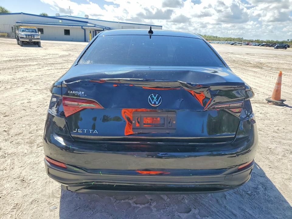 46929196 :رقم المزاد ، 3VWBM7BU9NM011795 vin ، 2022 Volkswagen Jetta مزاد بيع