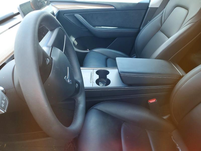 2024 Tesla Model Y მანქანა იყიდება აუქციონზე, vin: 7SAYGDEE2RF161543, აუქციონის ნომერი: 41934116