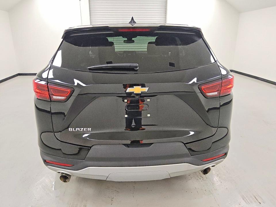 Продаж на аукціоні авто 2025 Chevrolet Blazer, vin: 3GNKBCR44SS195940, номер лоту: 47196936