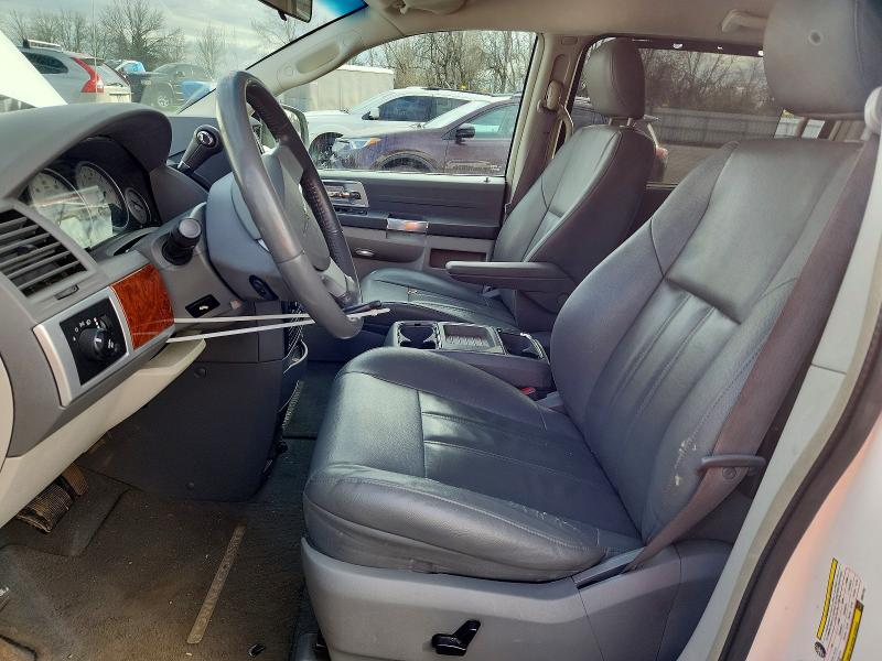 2008 Chrysler Town & Cntry მანქანა იყიდება აუქციონზე, vin: 2A8HR54P98R657404, აუქციონის ნომერი: 46026256