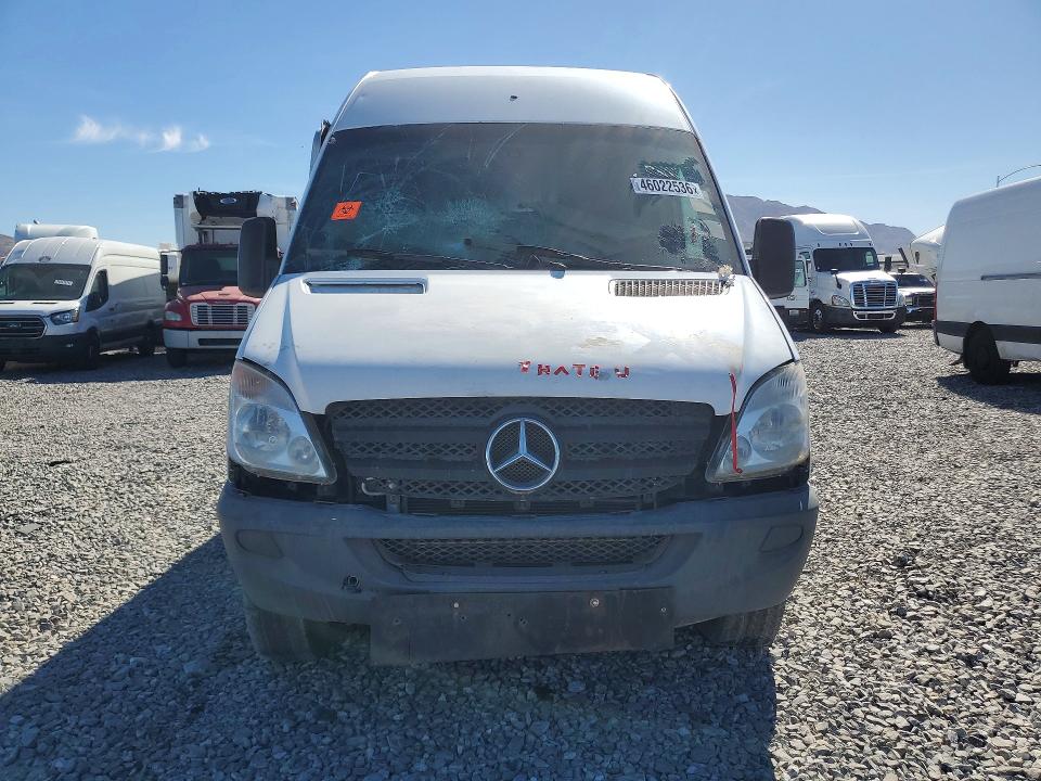 Продажа на аукционе авто 2012 Mercedes Benz Sprinter, vin: WD3PE8CB1C5713261, номер лота: 46022536