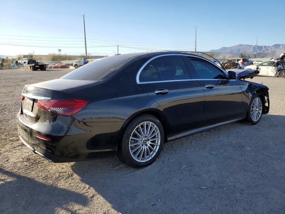 2021 Mercedes-benz E მანქანა იყიდება აუქციონზე, vin: W1KZF8DB0MA979380, აუქციონის ნომერი: 41805316