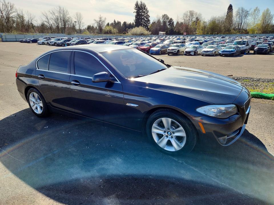 Продажа на аукционе авто 2013 Bmw 528, vin: WBAXG5C55DDY35215, номер лота: 48208376