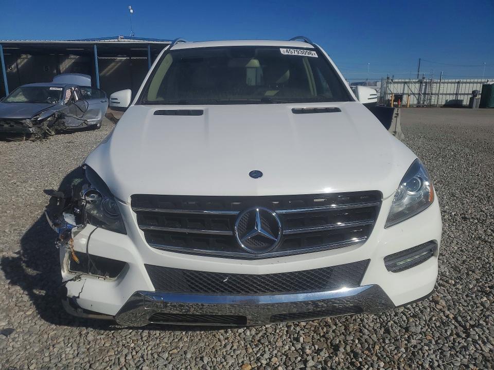 Продажа на аукционе авто 2015 Mercedes-benz Ml, vin: 4JGDA5HB0FA474126, номер лота: 45793096