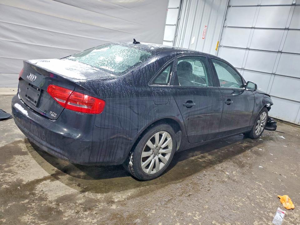 Продаж на аукціоні авто 2014 Audi A4, vin: WAUBFAFLXEN040236, номер лоту: 79437035