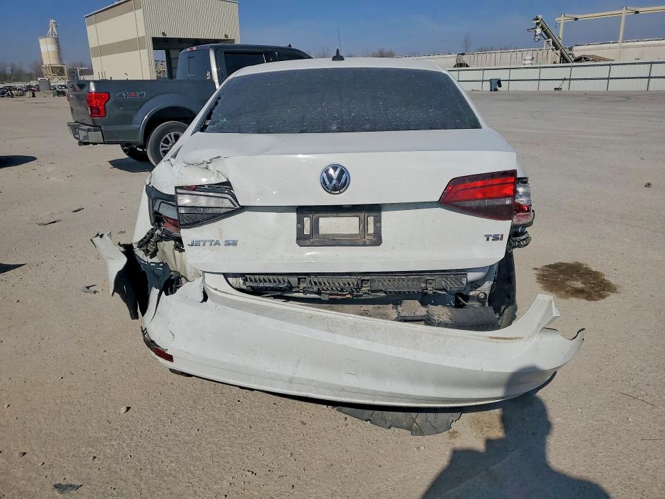 Продажа на аукционе авто 2017 Volkswagen Jetta, vin: 3VWDB7AJ3HM290347, номер лота: 47619996