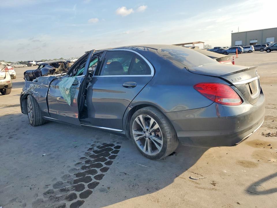 2016 Mercedes-benz C მანქანა იყიდება აუქციონზე, vin: 55SWF4JB8GU155776, აუქციონის ნომერი: 47738426